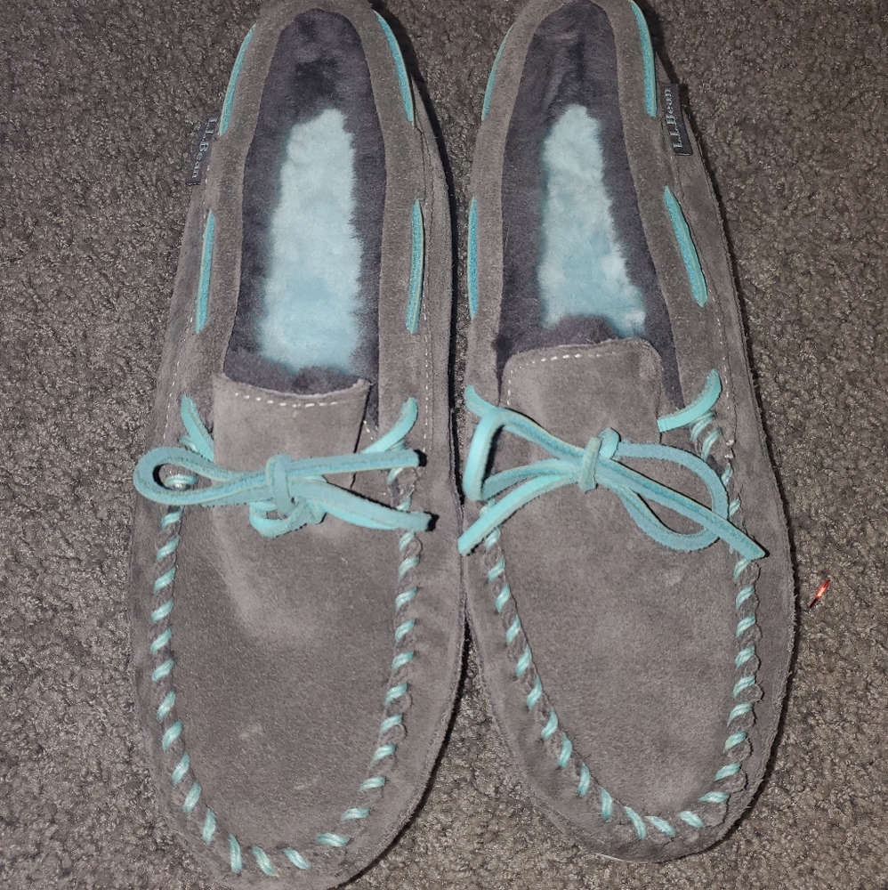 LL Bean Ladies Slippers